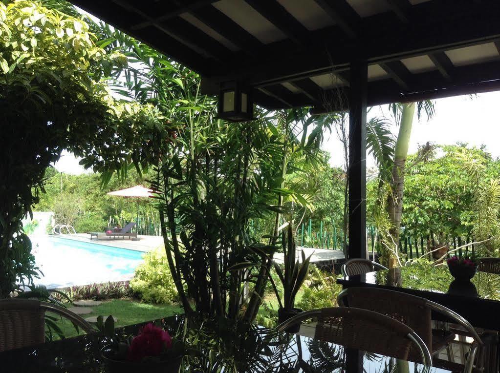 La Pernela Resort Biking Bagian luar foto