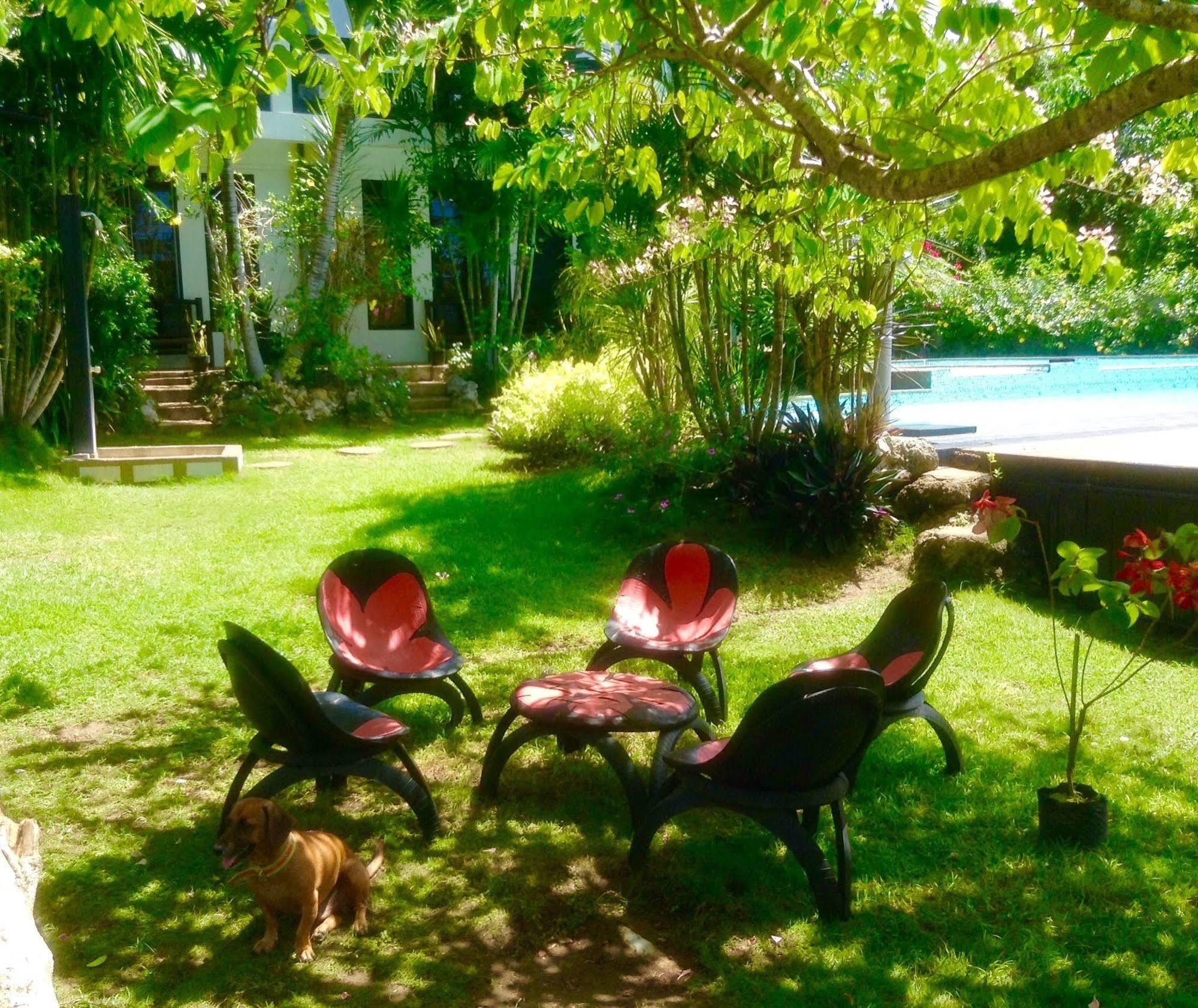 La Pernela Resort Biking Bagian luar foto