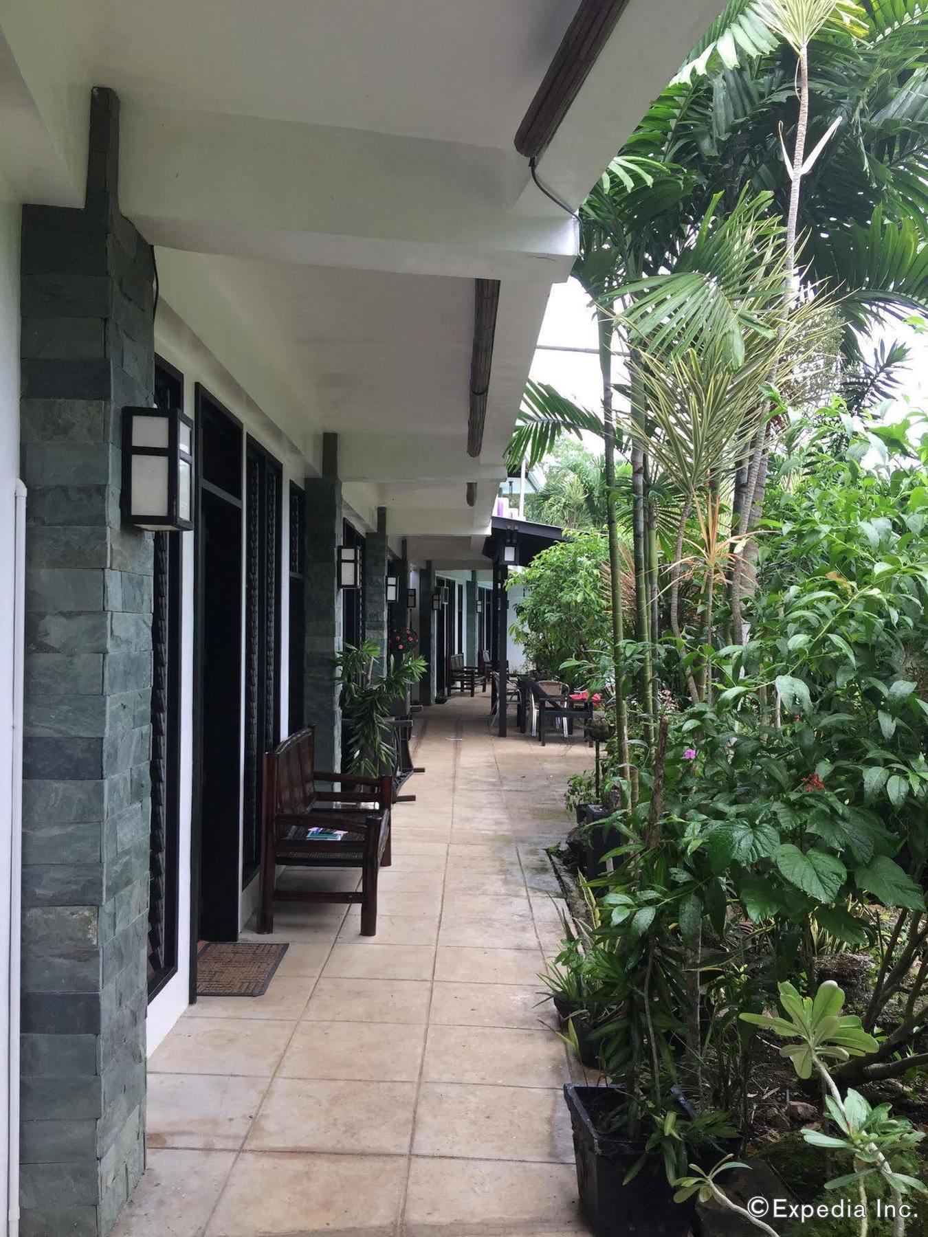 La Pernela Resort Biking Bagian luar foto
